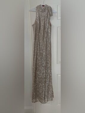 Silver Halter Sequin Gown- Mac Duggal-Size 6